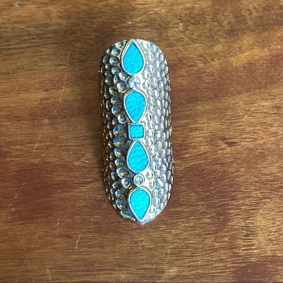 Woman’s Gold Tone and Leather Inserted Turquoise Coloured Pieces Finger Ring - Picture 5 of 5